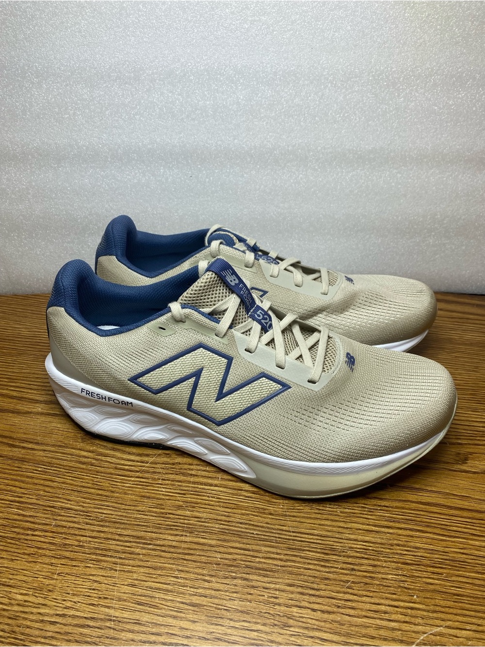 New Balance NB Fresh Foam 520 v9 Running Shoes M52024X Beige/Blue Mens Size 14 D